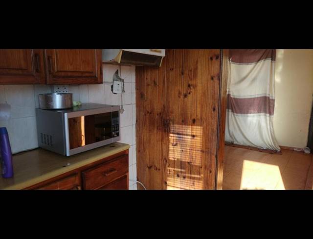 2 BEDROOM PROPERTY TO RENT IN CHESTERVILLE